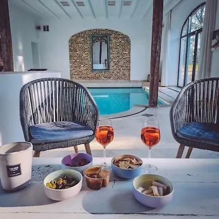 De L'ourchet Dom wakacyjny